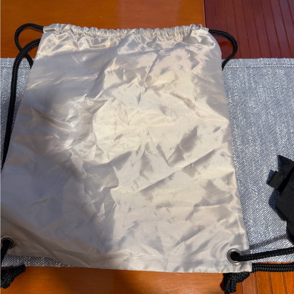 Hunter Silver Drawstring Backpack - image 8